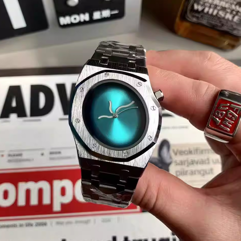 Nuovo orologio da uomo in stil - Smartwatch Instagram recensione e prezzo